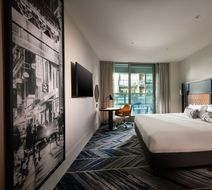 Dorsett Melbourne Room