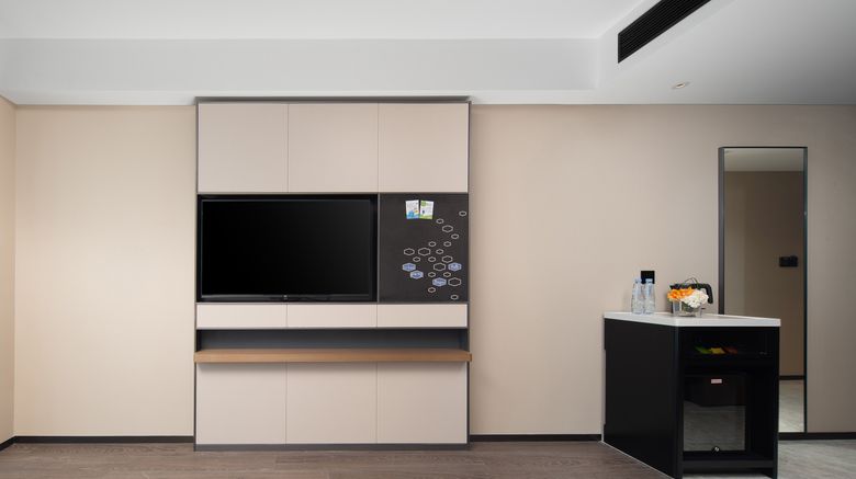 <b>Hampton by Hilton Yuquan Hengsheng Plaza Room</b>. Images powered by <a href="https://www.leonardoworldwide.com/" title="Leonardo Worldwide" target="_blank">Leonardo</a>.