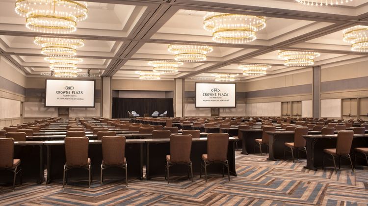 Crowne Plaza Perimeter at Ravinia Ballroom