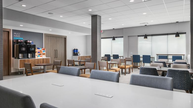 <b>Candlewood Suites Chattanooga – Hamilton Pl Restaurant</b>. Images powered by <a href="https://www.leonardoworldwide.com/" title="Leonardo Worldwide" target="_blank">Leonardo</a>.