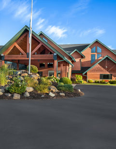 Holiday Inn Express & Suites Hayward