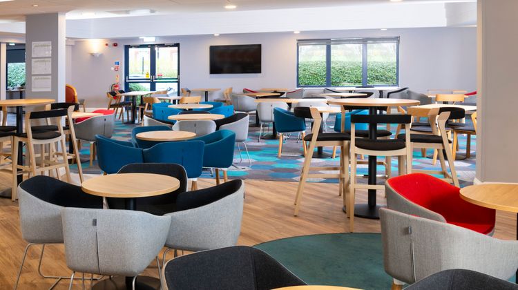 Holiday Inn Express Stafford Hotel Restaurant