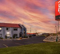 Red Roof Greencastle South – Cloverdale Exterior