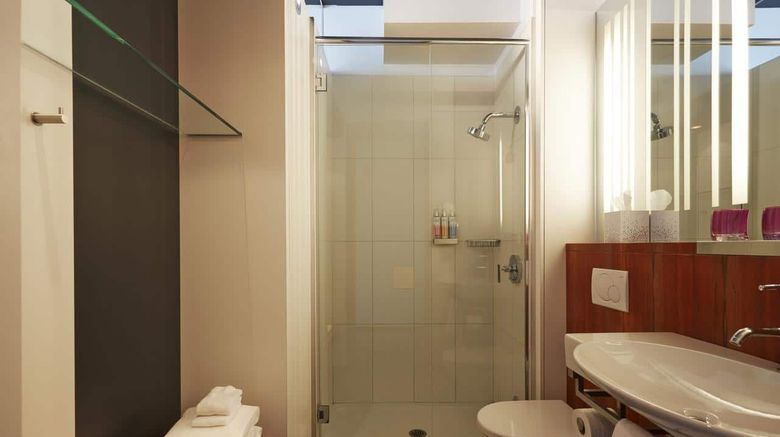 <b>ALT Hotel Quartier DIX30 Room</b>. Images powered by <a href="https://www.leonardoworldwide.com/" title="Leonardo Worldwide" target="_blank">Leonardo</a>.