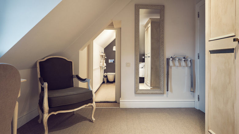 <b>Domaine La Butte aux Bois Room</b>. Images powered by <a href="https://www.leonardoworldwide.com/" title="Leonardo Worldwide" target="_blank">Leonardo</a>.