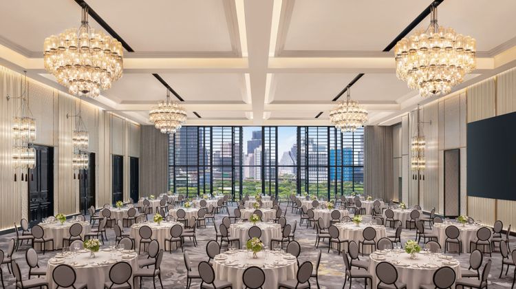 The Ritz-Carlton, Bangkok Meeting
