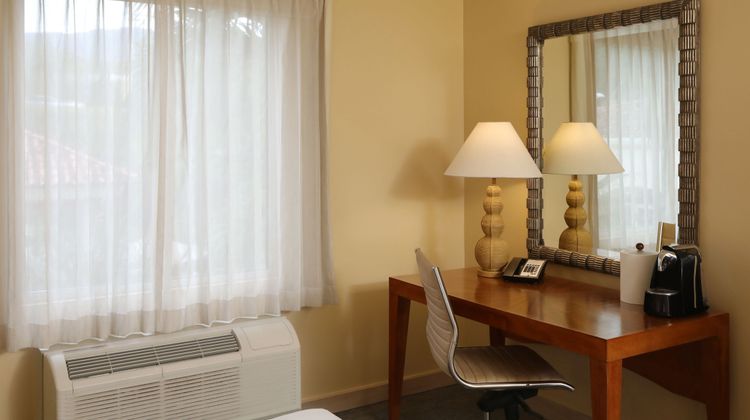 Four Points by Sheraton San Jose Room