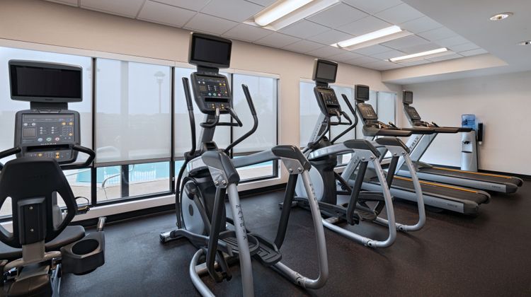 TownePlace Stes Macon Mercer University Health Club