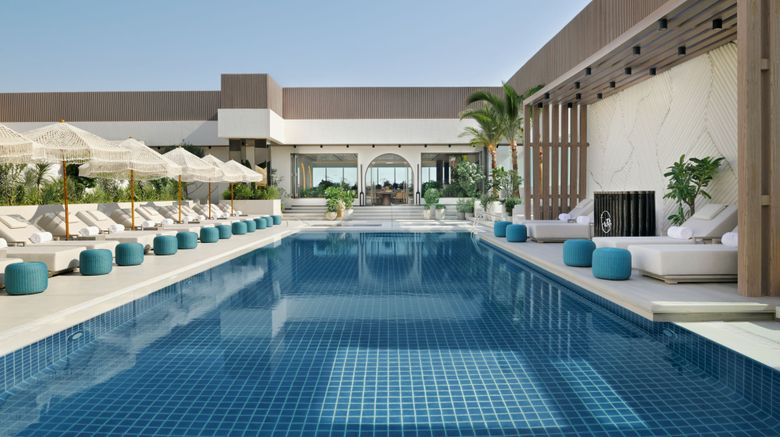 <b>Sheraton Grand Hotel Dubai Pool</b>. Images powered by <a href="https://www.leonardoworldwide.com/" title="Leonardo Worldwide" target="_blank">Leonardo</a>.