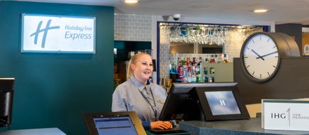 Holiday Inn Express Stafford Hotel Exterior