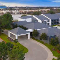 Courtyard Dallas Arlington/Entertainment