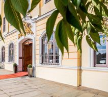 Gewandhaus Dresden, Autograph Collection Exterior