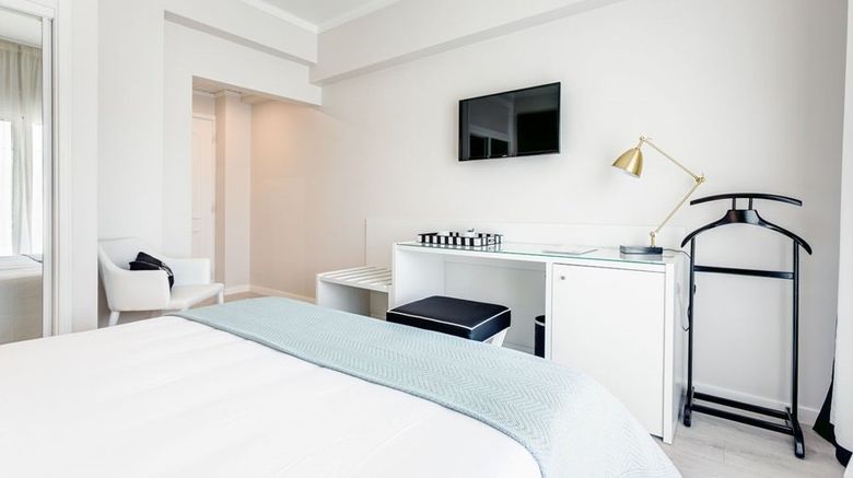 <b>Hotel Cristal Marinha Room</b>. Images powered by <a href="https://www.leonardoworldwide.com/" title="Leonardo Worldwide" target="_blank">Leonardo</a>.