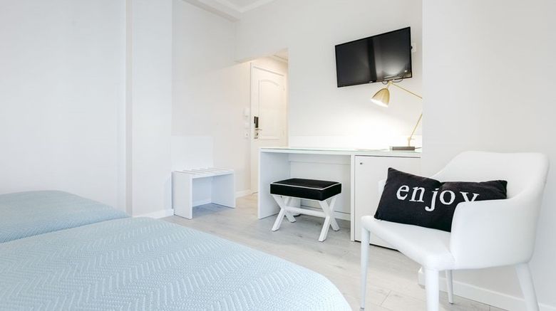 <b>Hotel Cristal Marinha Room</b>. Images powered by <a href="https://www.leonardoworldwide.com/" title="Leonardo Worldwide" target="_blank">Leonardo</a>.