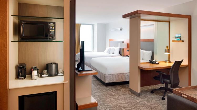 SpringHill Suites Indianapolis Downtown Suite