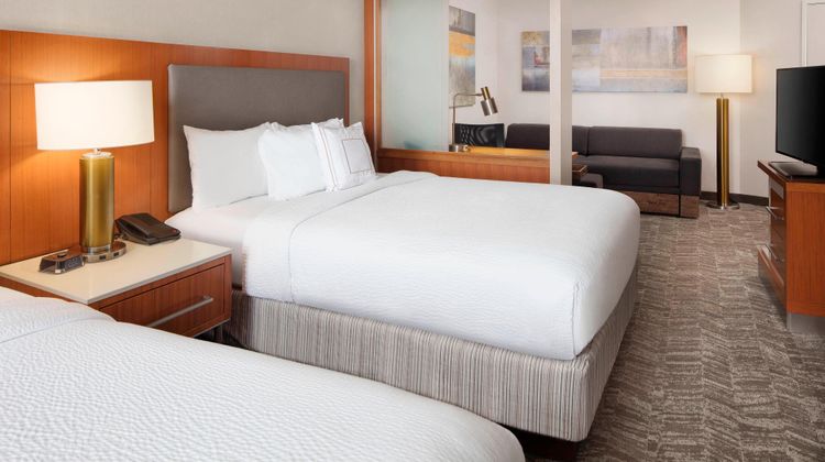 SpringHill Suites Indianapolis Downtown Suite