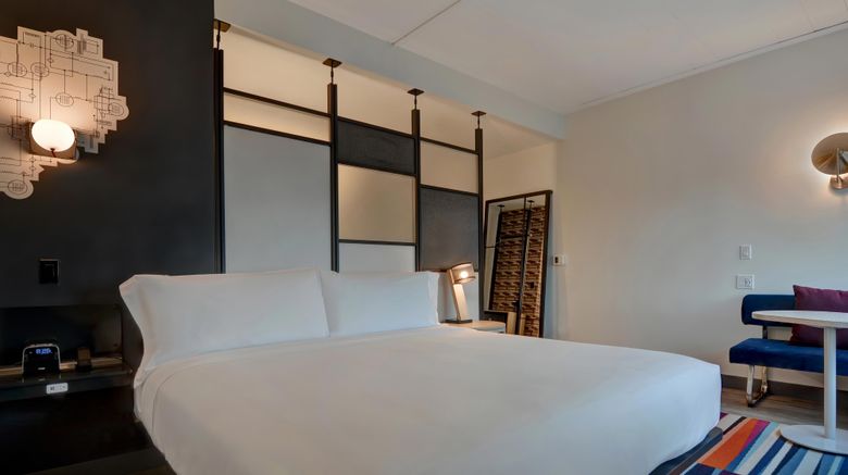<b>Aloft Secaucus Meadowlands Room</b>. Images powered by <a href="https://www.leonardoworldwide.com/" title="Leonardo Worldwide" target="_blank">Leonardo</a>.