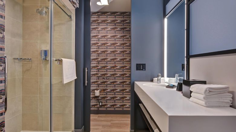 <b>Aloft Secaucus Meadowlands Room</b>. Images powered by <a href="https://www.leonardoworldwide.com/" title="Leonardo Worldwide" target="_blank">Leonardo</a>.