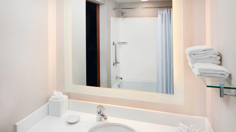 SpringHill Suites Indianapolis Downtown Room