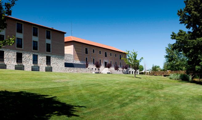 AC Hotel Palacio de Santa Ana Exterior