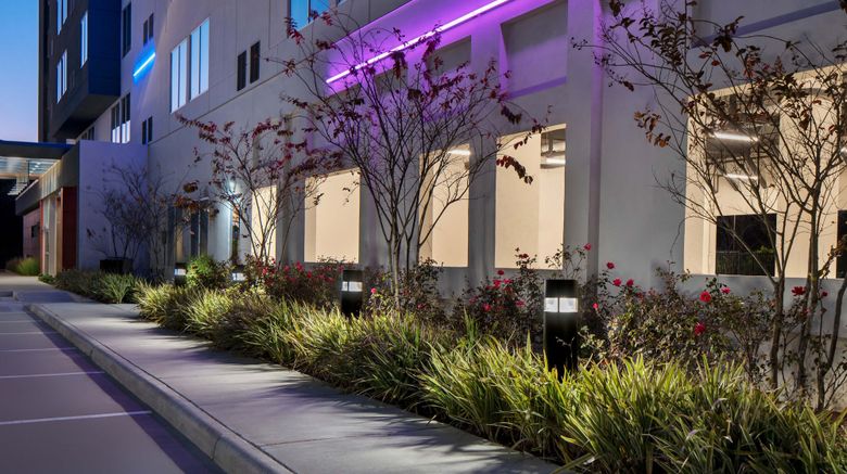 <b>Aloft Houston Shenandoah Exterior</b>. Images powered by <a href="https://www.leonardoworldwide.com/" title="Leonardo Worldwide" target="_blank">Leonardo</a>.