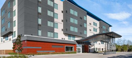 Aloft Houston Shenandoah Exterior