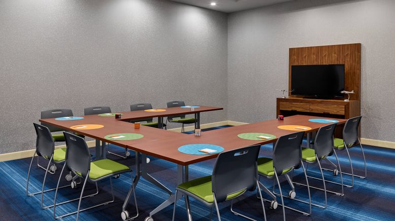 <b>Aloft Houston Downtown Meeting</b>. Images powered by <a href="https://www.leonardoworldwide.com/" title="Leonardo Worldwide" target="_blank">Leonardo</a>.