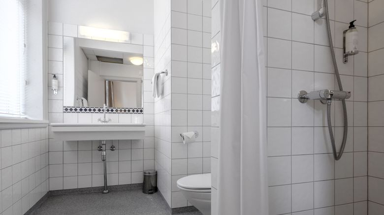 <b>Four Points Flex by Sheraton Roskilde Room</b>. Images powered by <a href="https://www.leonardoworldwide.com/" title="Leonardo Worldwide" target="_blank">Leonardo</a>.