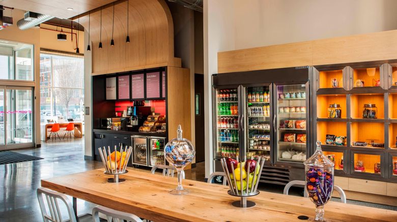 <b>Aloft Long Island City-Manhattan View Restaurant</b>. Images powered by <a href="https://www.leonardoworldwide.com/" title="Leonardo Worldwide" target="_blank">Leonardo</a>.