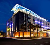 aloft Jacksonville Airport Exterior