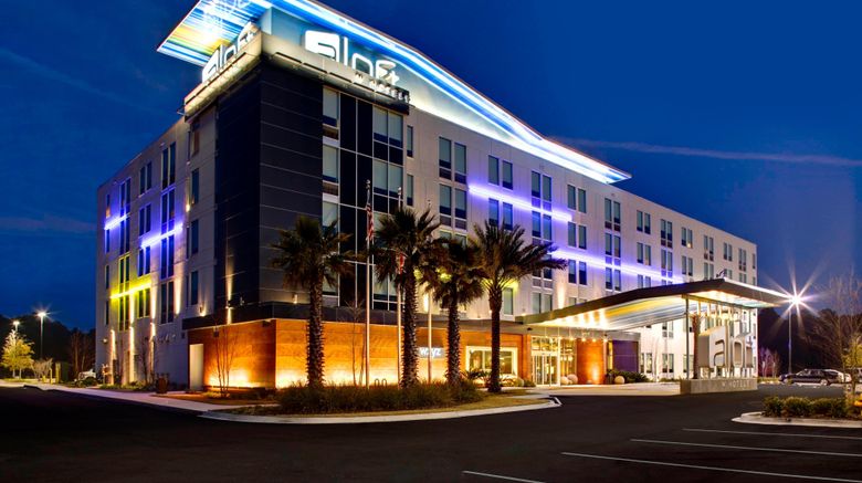 <b>aloft Jacksonville Airport Exterior</b>. Images powered by <a href="https://www.leonardoworldwide.com/" title="Leonardo Worldwide" target="_blank">Leonardo</a>.