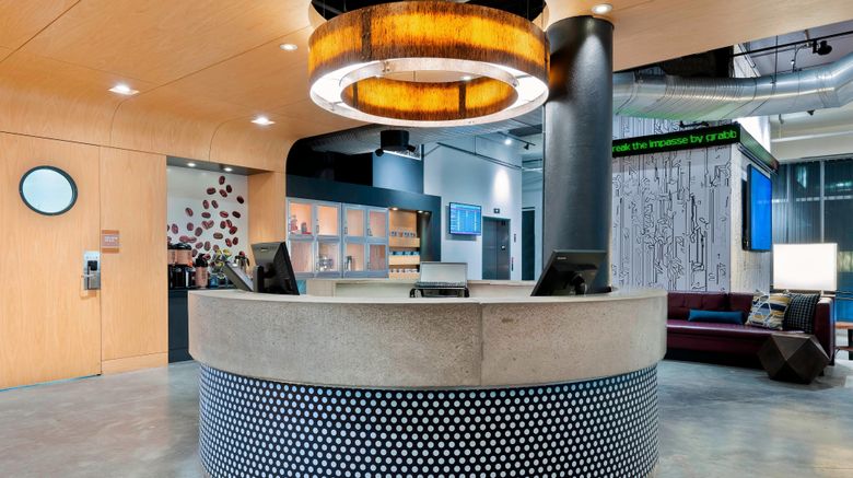 <b>aloft Jacksonville Airport Lobby</b>. Images powered by <a href="https://www.leonardoworldwide.com/" title="Leonardo Worldwide" target="_blank">Leonardo</a>.