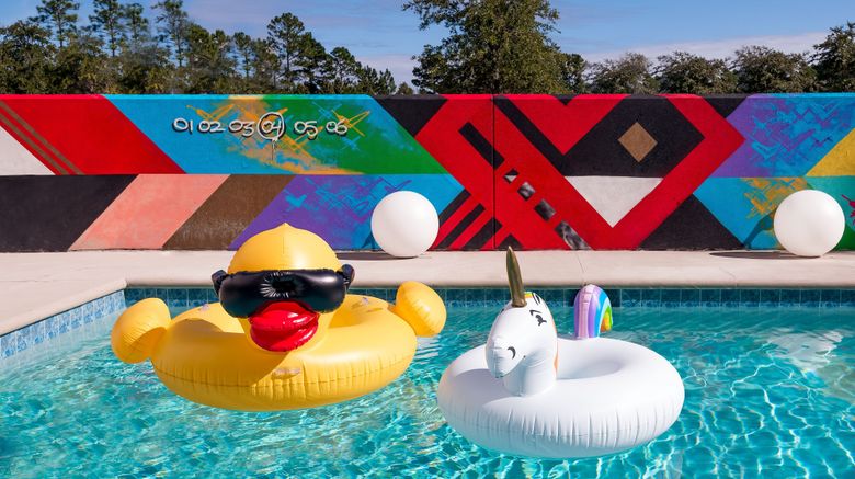 <b>aloft Jacksonville Airport Pool</b>. Images powered by <a href="https://www.leonardoworldwide.com/" title="Leonardo Worldwide" target="_blank">Leonardo</a>.