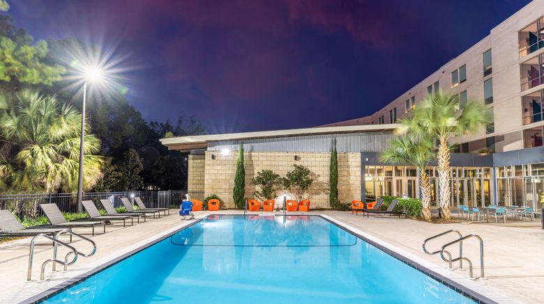 <b>aloft Jacksonville Tapestry Park Pool</b>. Images powered by <a href="https://www.leonardoworldwide.com/" title="Leonardo Worldwide" target="_blank">Leonardo</a>.