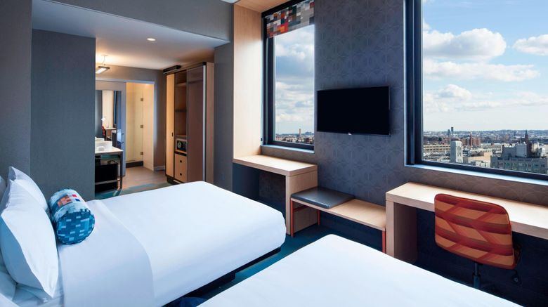 <b>Aloft Long Island City-Manhattan View Room</b>. Images powered by <a href="https://www.leonardoworldwide.com/" title="Leonardo Worldwide" target="_blank">Leonardo</a>.