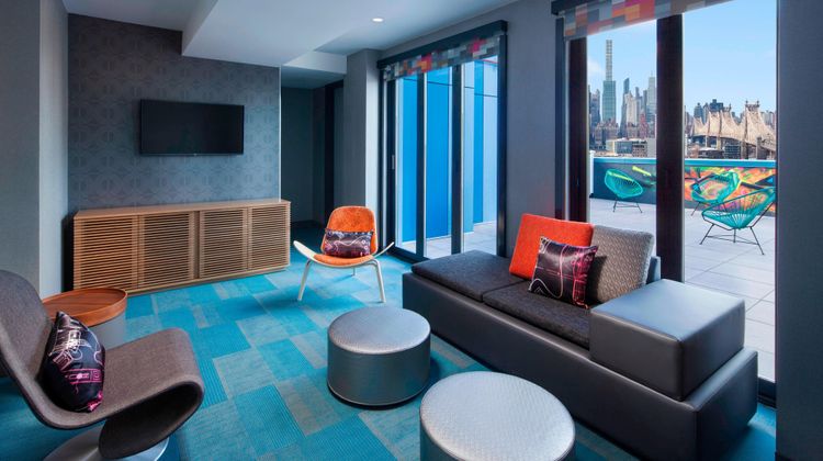 Aloft Long Island City-Manhattan View Suite