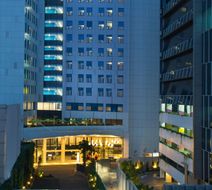 Aloft Jakarta Wahid Hasyim Exterior