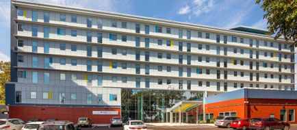 Aloft New York LaGuardia Airport Exterior