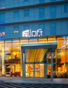 Aloft New York LaGuardia Airport