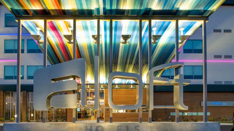 aloft North Kansas City Exterior. Images powered by <a href="https://www.leonardoworldwide.com" target="_blank" rel="noopener">Leonardo</a>.