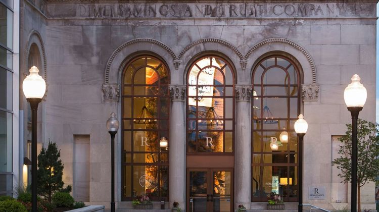 Renaissance Allentown Hotel Exterior