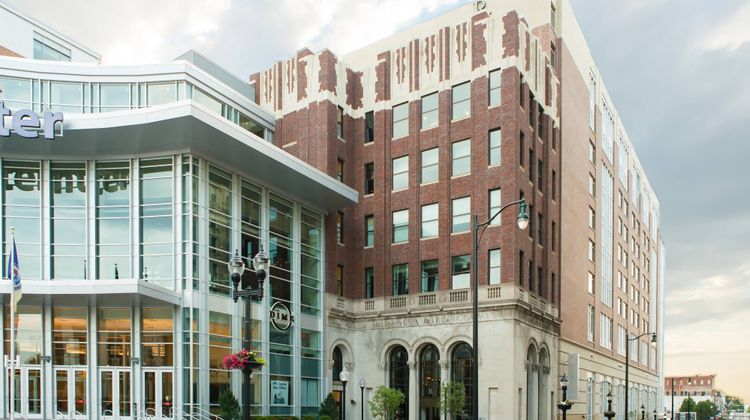 Renaissance Allentown Hotel Exterior