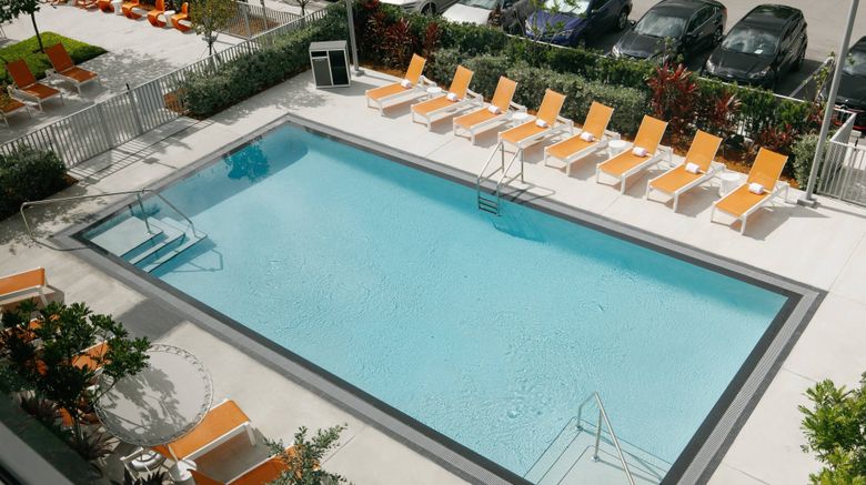 <b>Aloft Miami Airport Pool</b>. Images powered by <a href="https://www.leonardoworldwide.com/" title="Leonardo Worldwide" target="_blank">Leonardo</a>.