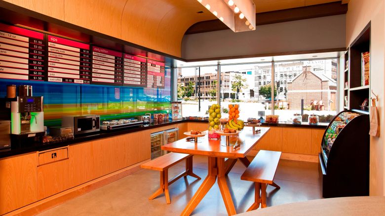 <b>aloft Milwaukee Downtown Restaurant</b>. Images powered by <a href="https://www.leonardoworldwide.com/" title="Leonardo Worldwide" target="_blank">Leonardo</a>.