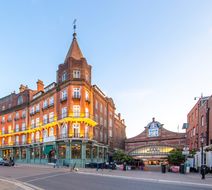 Harte & Garter Hotel & Spa Exterior