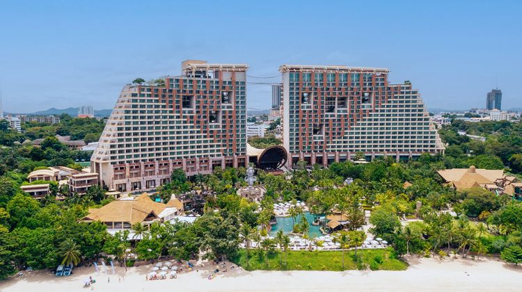 Centara Grand Mirage Beach Resort Exterior