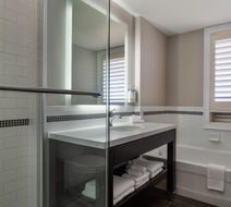 Staybridge Suites Conference Center Room