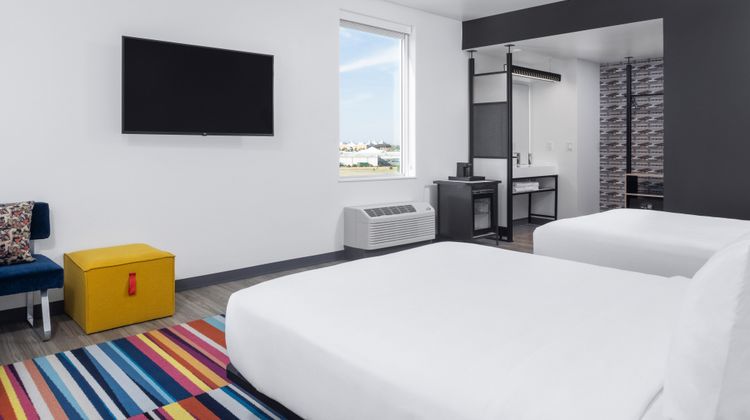 Aloft Oklahoma City Quail Springs Suite