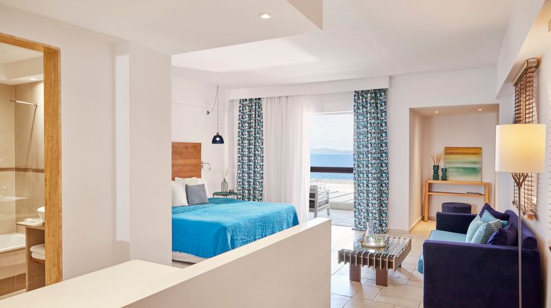 <b>Eagles Palace Hotel Suite</b>. Images powered by <a href="https://www.leonardoworldwide.com/" title="Leonardo Worldwide" target="_blank">Leonardo</a>.