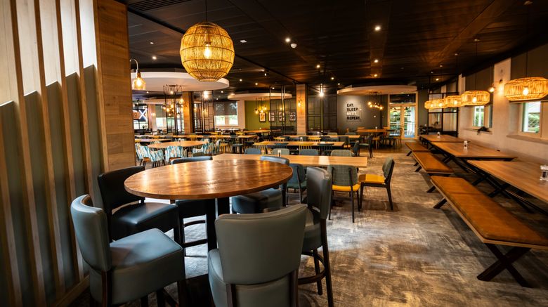<b>Kents Hill Park Restaurant</b>. Images powered by <a href="https://www.leonardoworldwide.com/" title="Leonardo Worldwide" target="_blank">Leonardo</a>.
